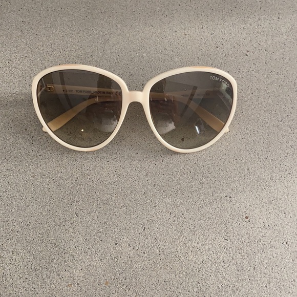 Tom Ford Margreth Sunnies - Picture 4 of 6